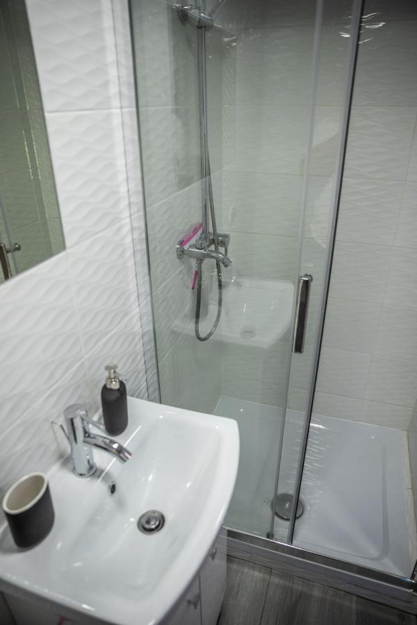 Enklawa Nad Kwisa Apartament 2 ชเวียราโดว์-สโดรยจ์ ภายนอก รูปภาพ